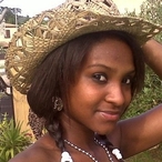 Hassna - Sexo casual em Venda Perfil de Hassna, 32 anos, Sexo casual em Venda (Espírito Santo)